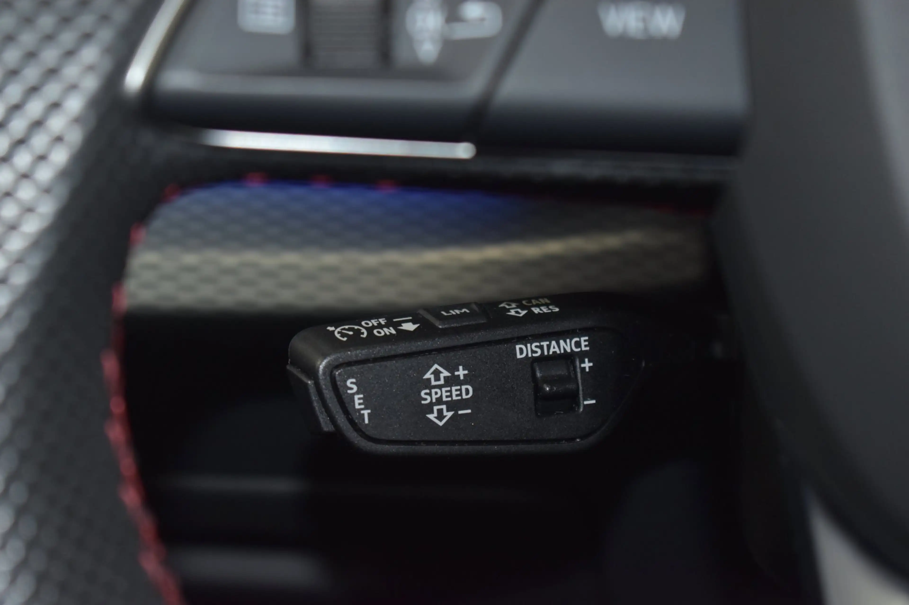 Audi Q8 60 TFSI e Quattro S-Line Competition 490pk | AKRAP — photo 24