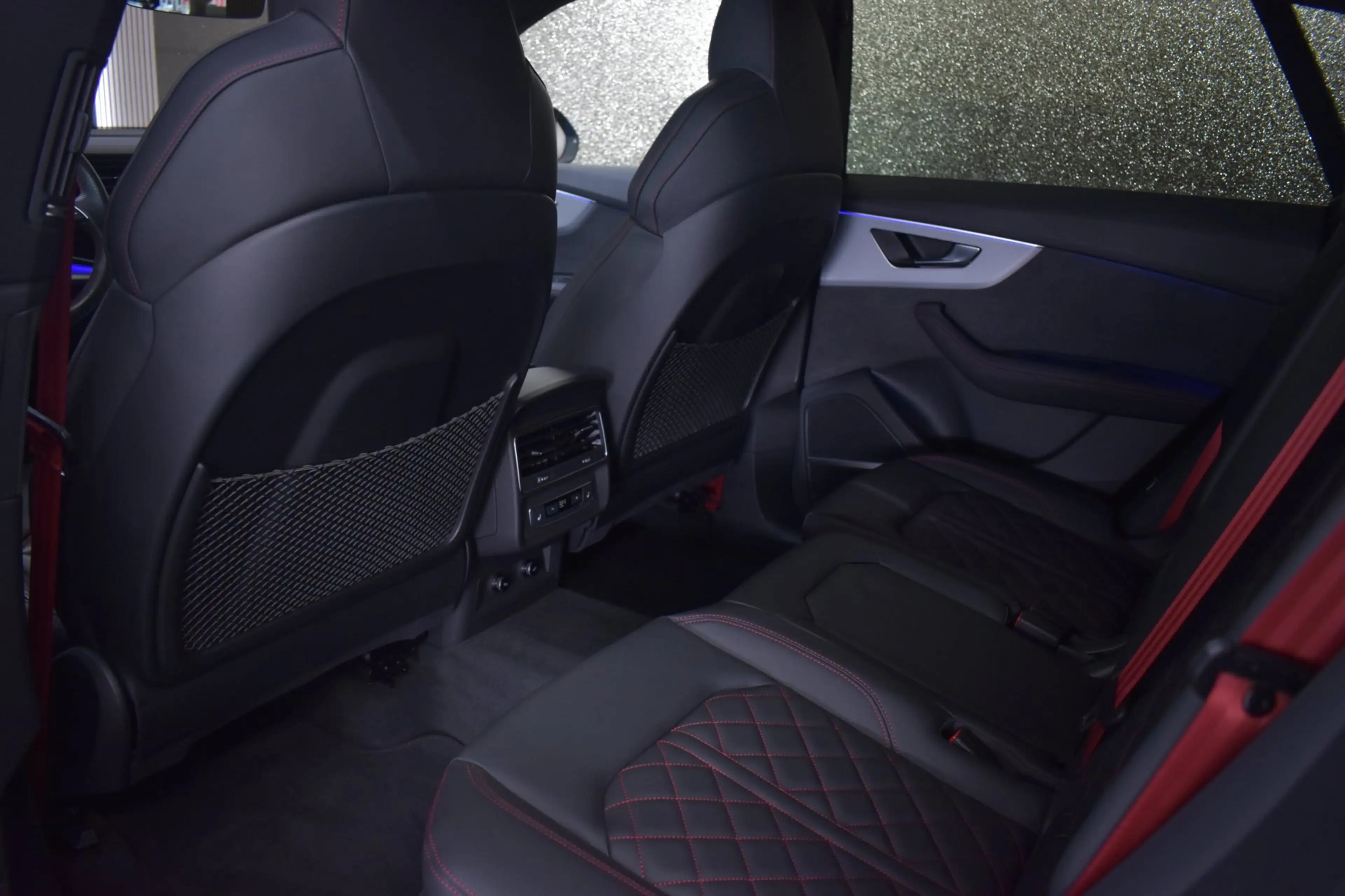 Audi Q8 60 TFSI e Quattro S-Line Competition 490pk | AKRAP — photo 18