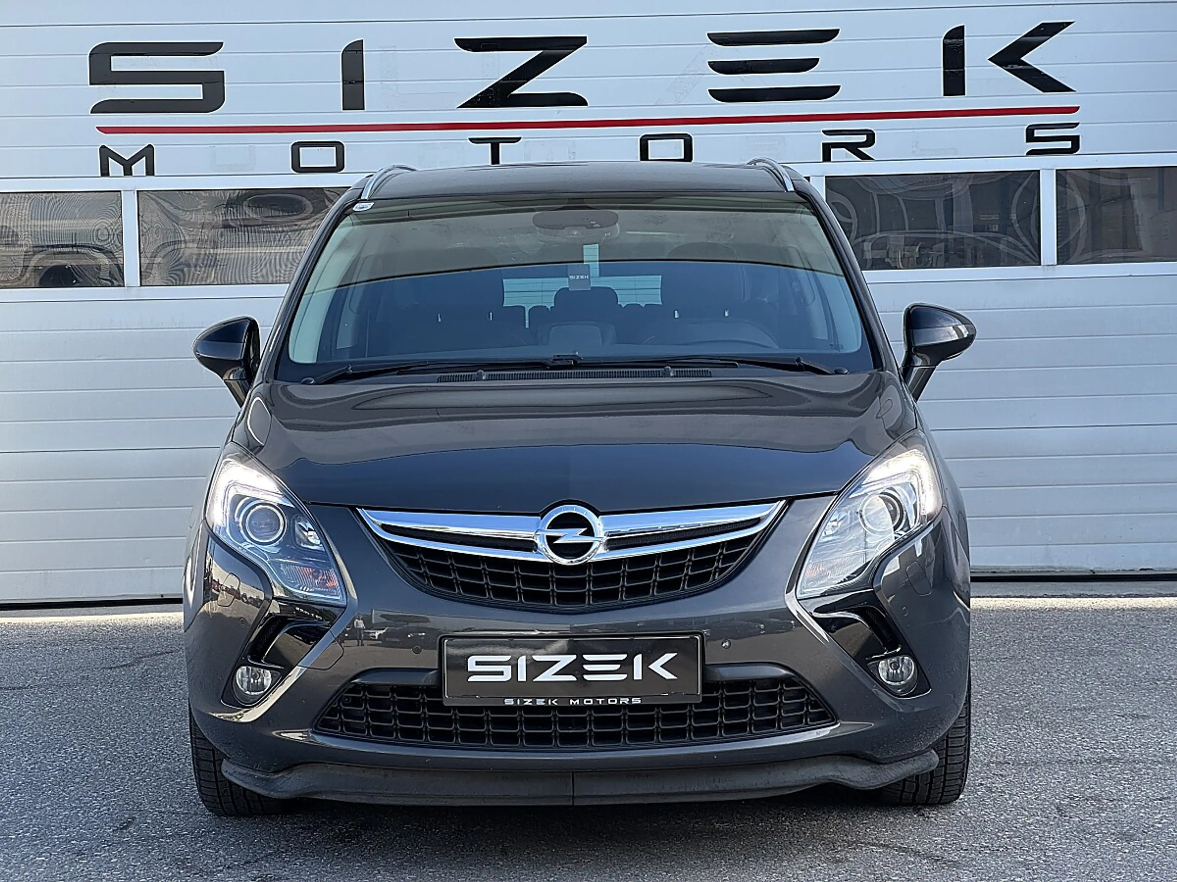 Opel Zafira Tourer 1,6 CDTI ecoflex Cosmo Start/Stop System — photo 5