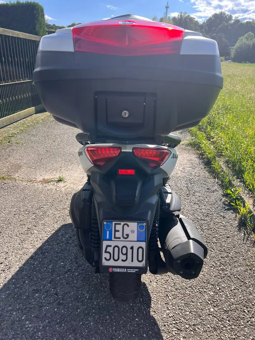 Yamaha X-Max 400 Bianco - 2