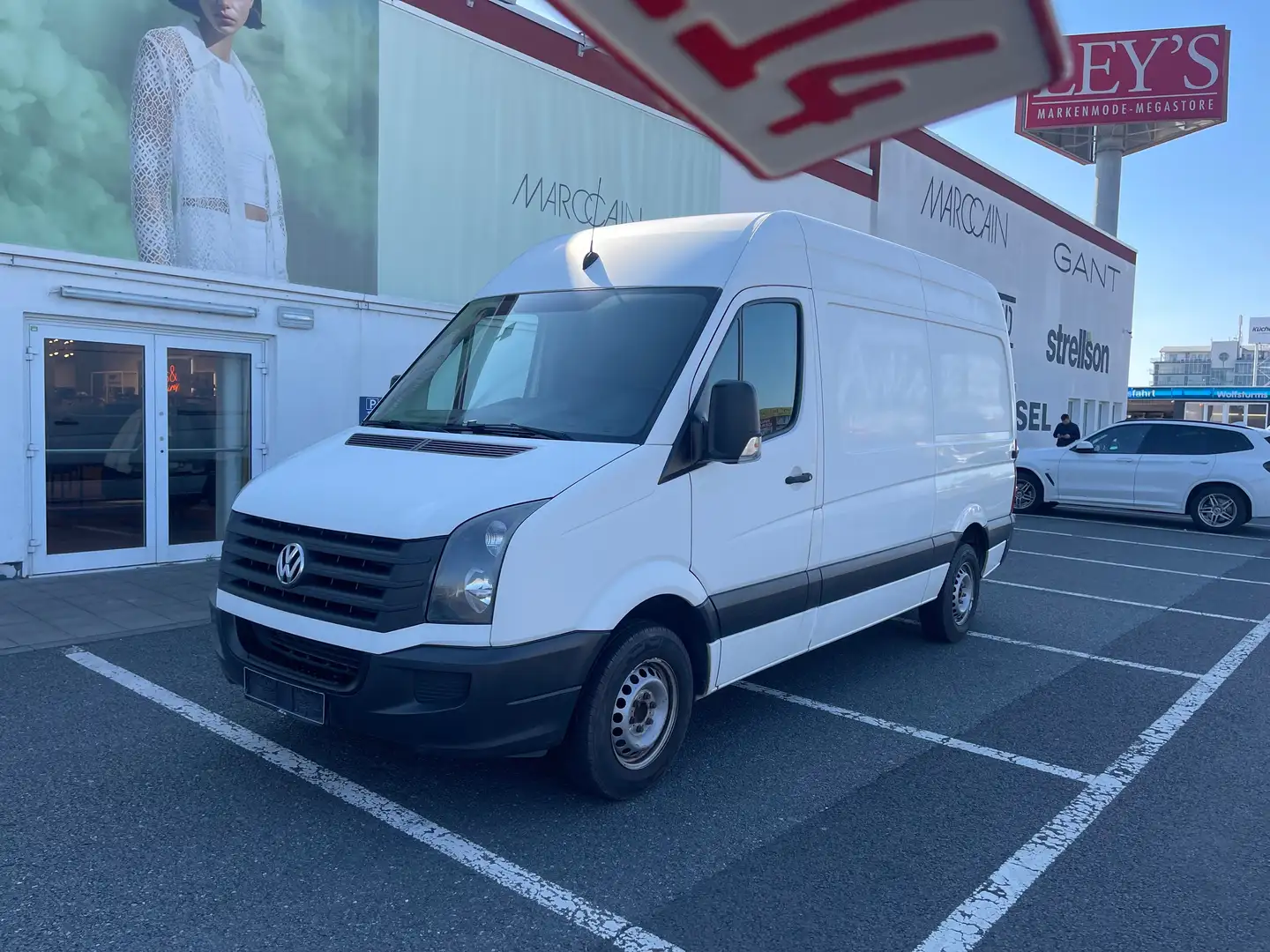 Volkswagen Crafter 30 mittel L2H2 Hochdach Weiß - 1