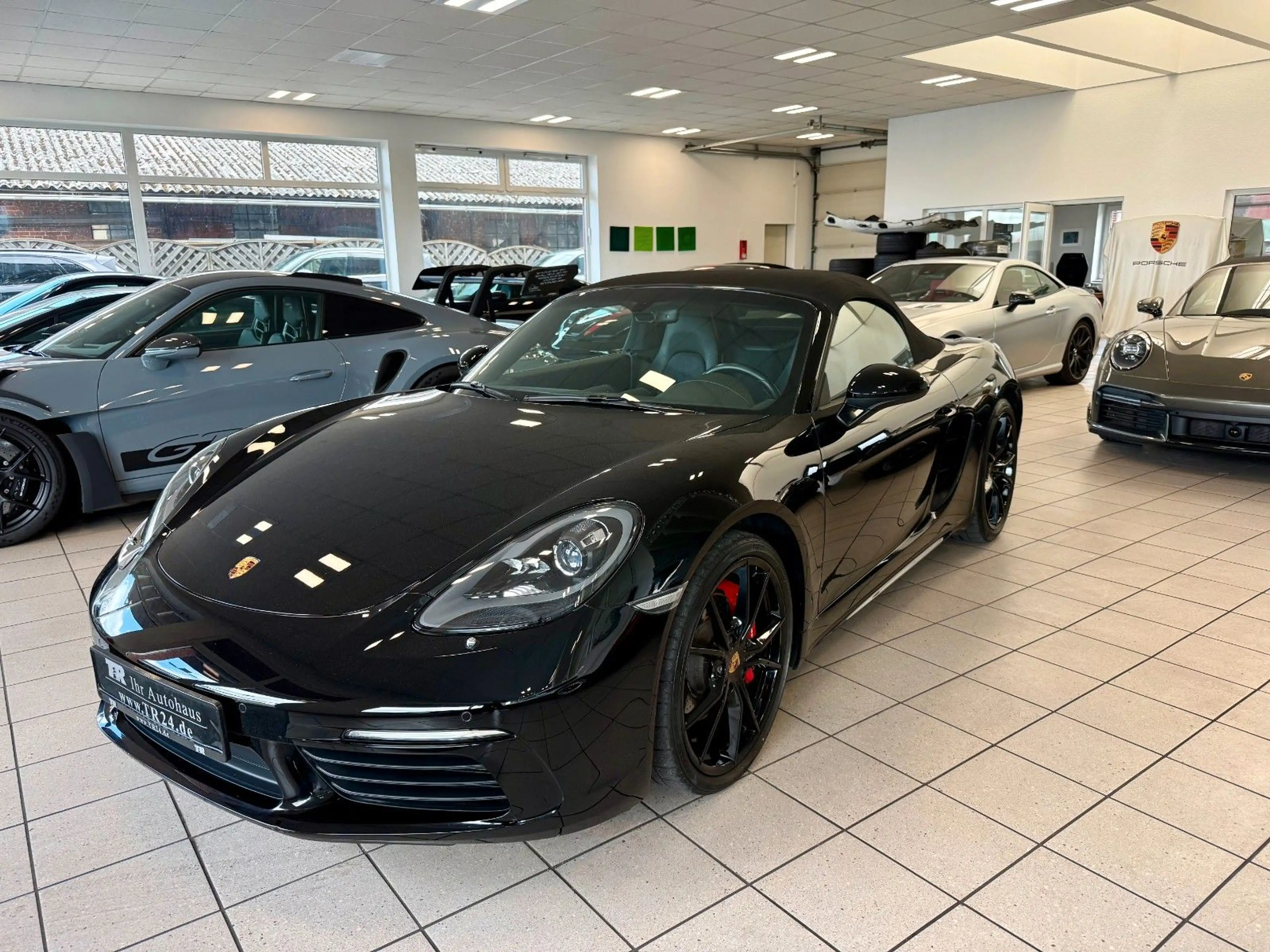 Porsche Boxster 718 Boxster S PDK Sportabgas/20Zoll/AppleCarPlay — photo 4