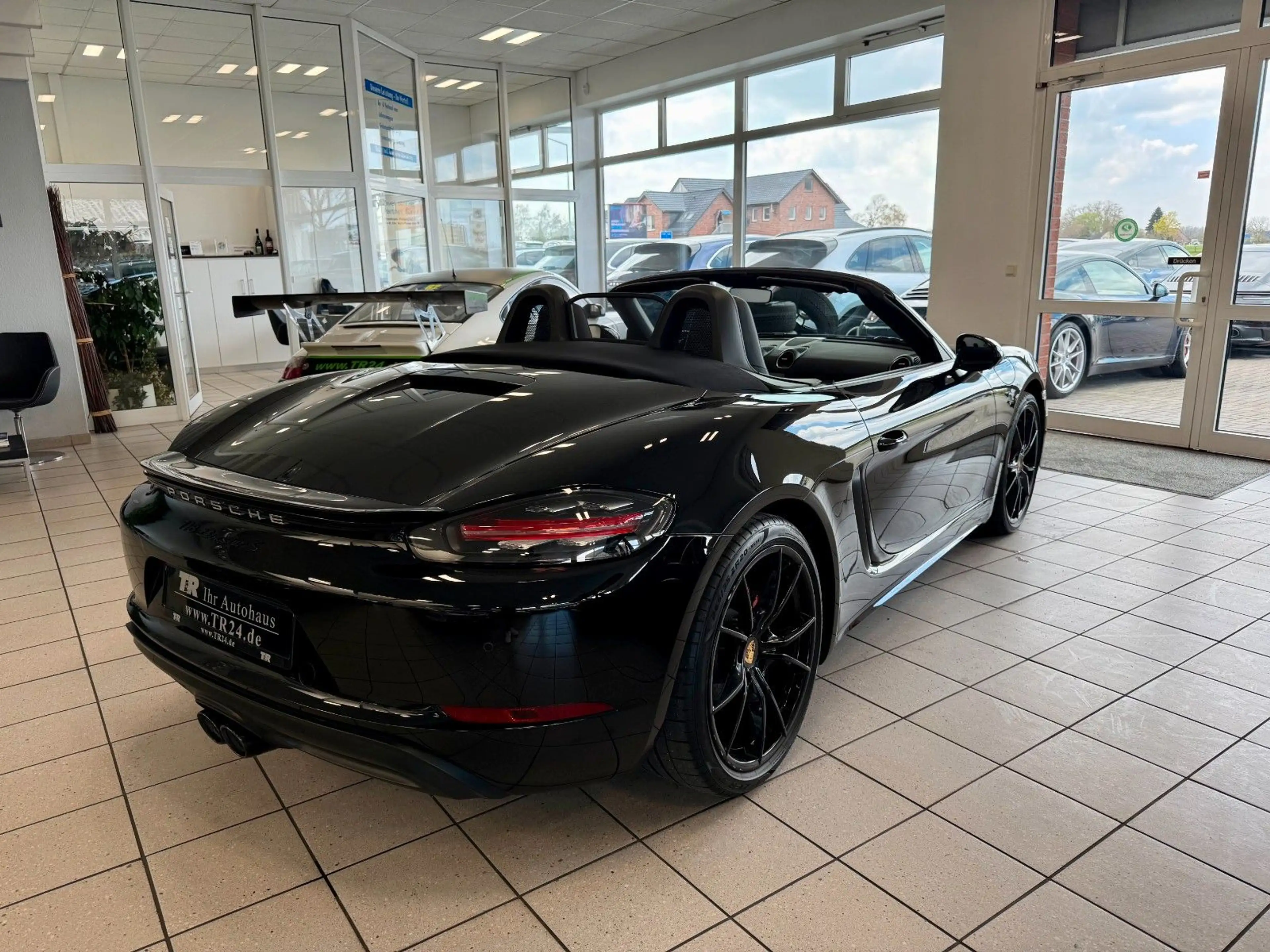 Porsche Boxster 718 Boxster S PDK Sportabgas/20Zoll/AppleCarPlay — photo 7