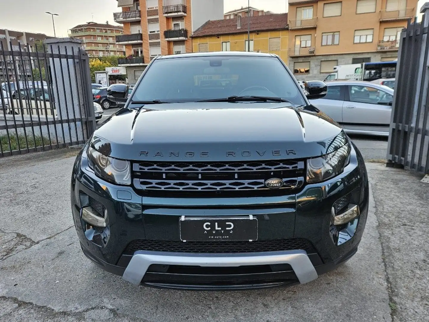 Land Rover Range Rover Evoque 2.2 Sd4 5p. Verde - 2
