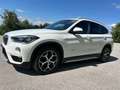 BMW X1 X1 xDrive18d xLine Aut. xLine Weiß - thumbnail 2