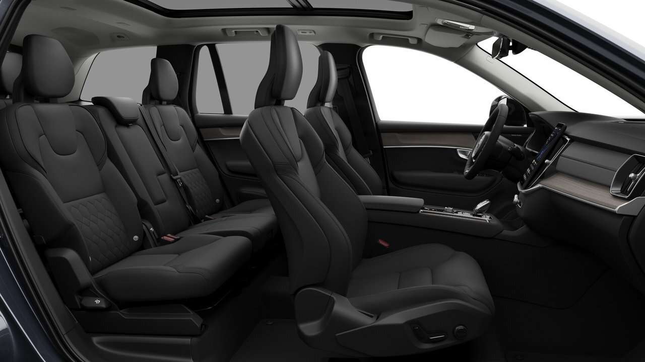 2026 Volvo XC90 Plus 7-Seater (Dark Theme) thumb 13