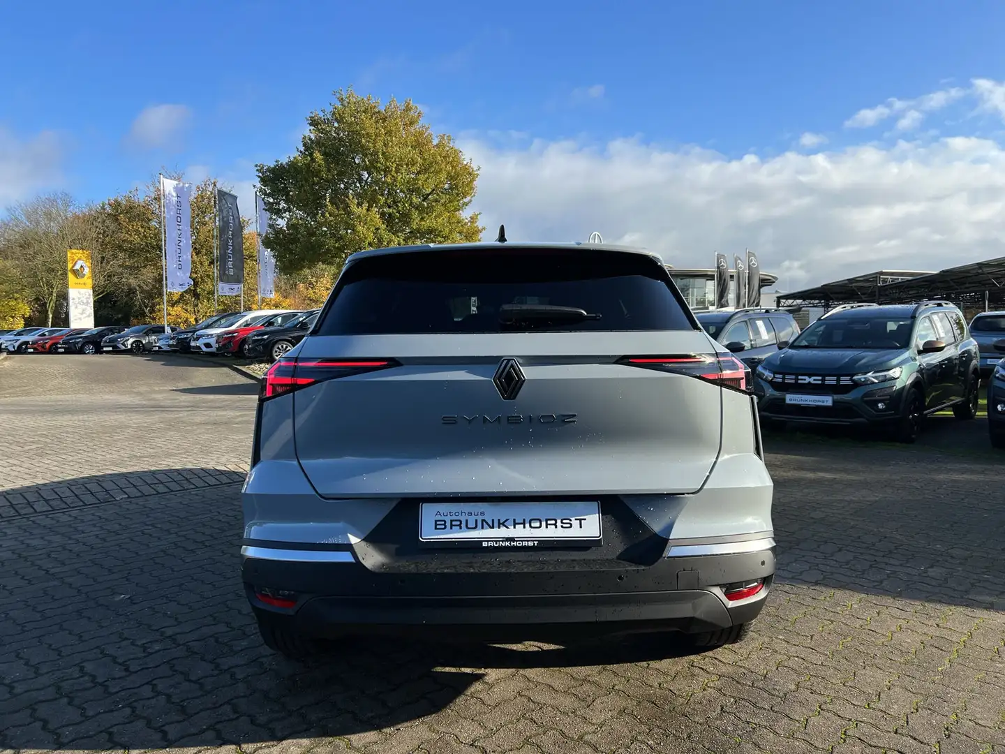 Renault Symbioz Mild Hybrid 140 Techno Winterpaket+RFK+LED Grau - 2