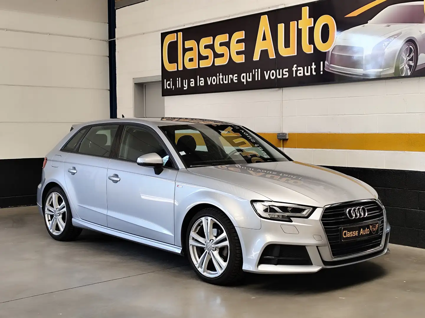 Audi A3 Sportback 35 TFSi 150ch S-Line S tronic 7 Gris - 1