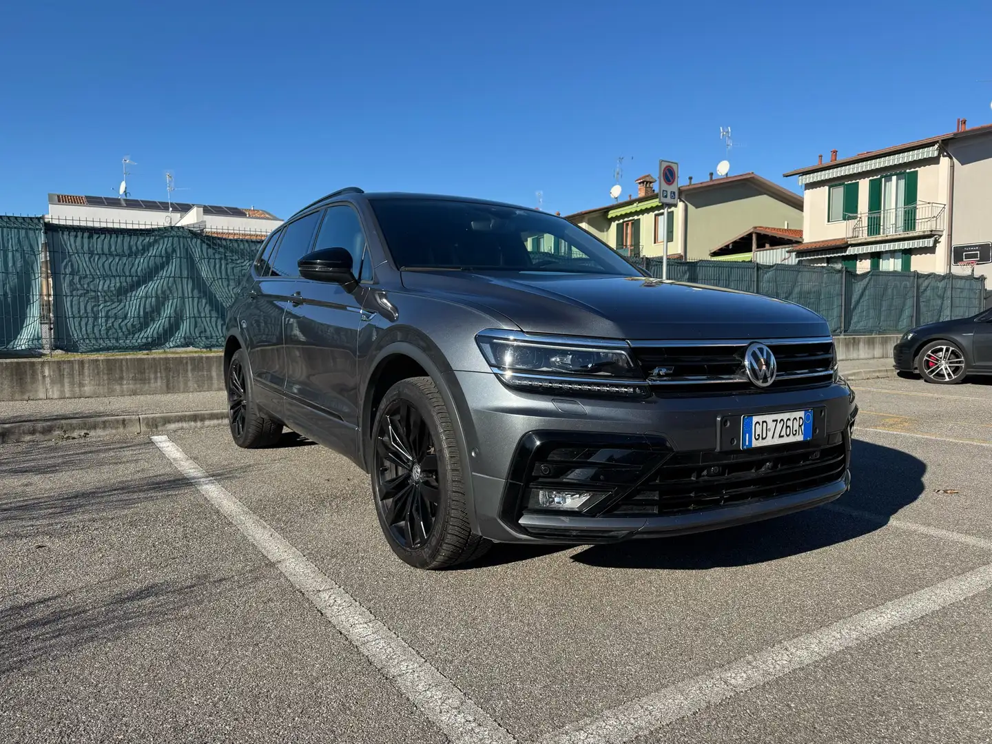 Volkswagen Tiguan Allspace 4 Motion 2.0 TDI Advance DSG R-Line, Black Gris - 1