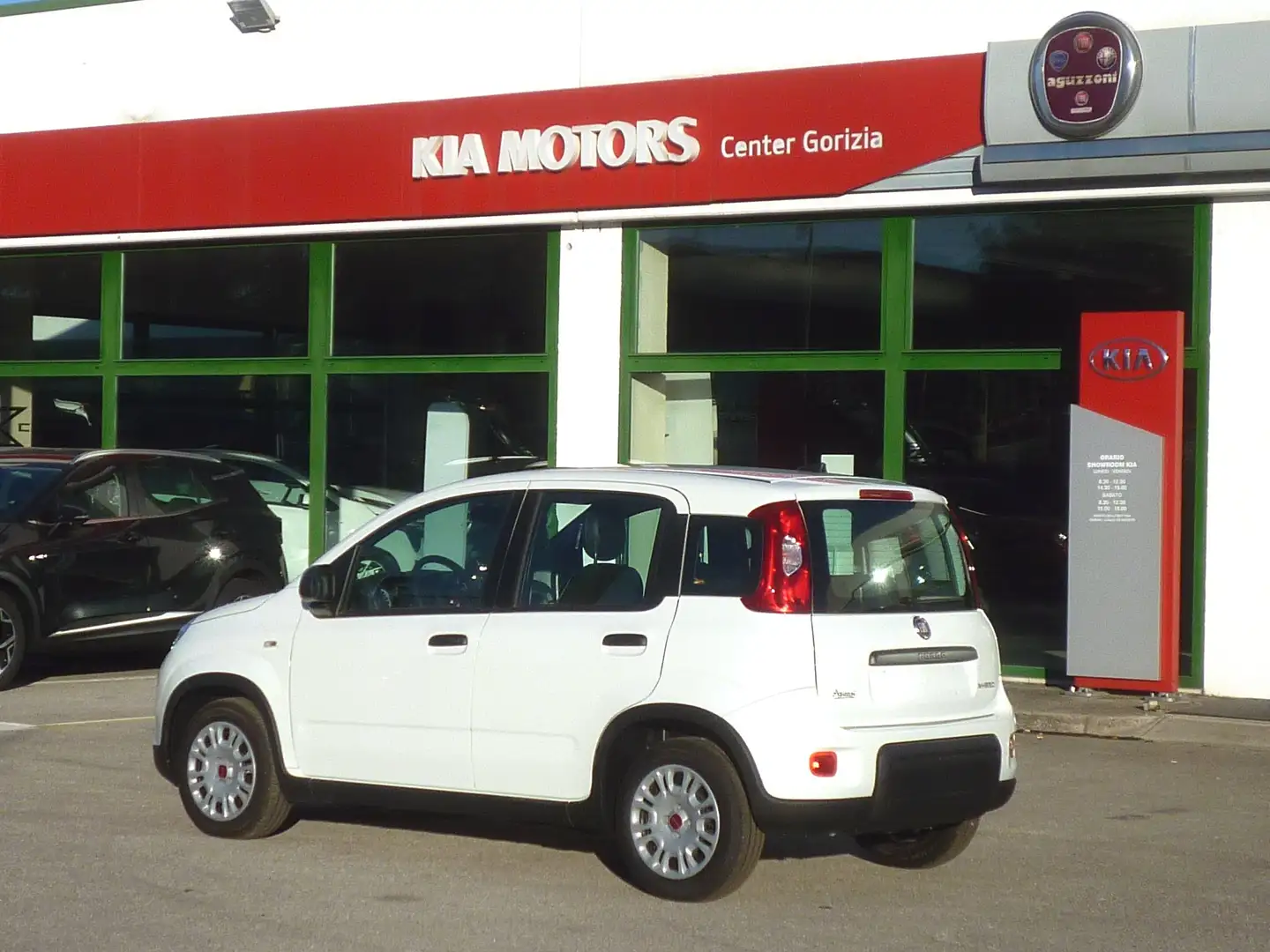 Fiat Panda 1.0 Hybrid 70 CV KM0 Bianco - 2