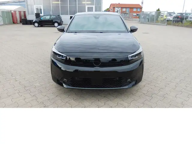 Opel Corsa view 3
