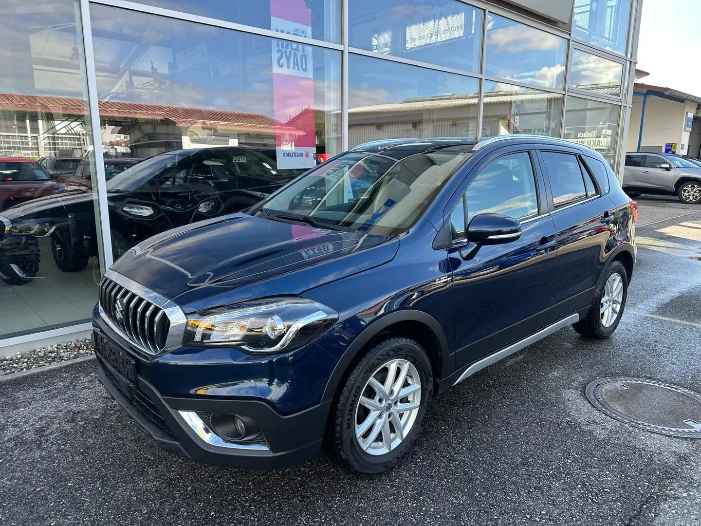 Suzuki SX4 S-Cross 1.4 Boosterjet Comfort 4x4 AHK 1.4 Boosterjet Bleu - 2