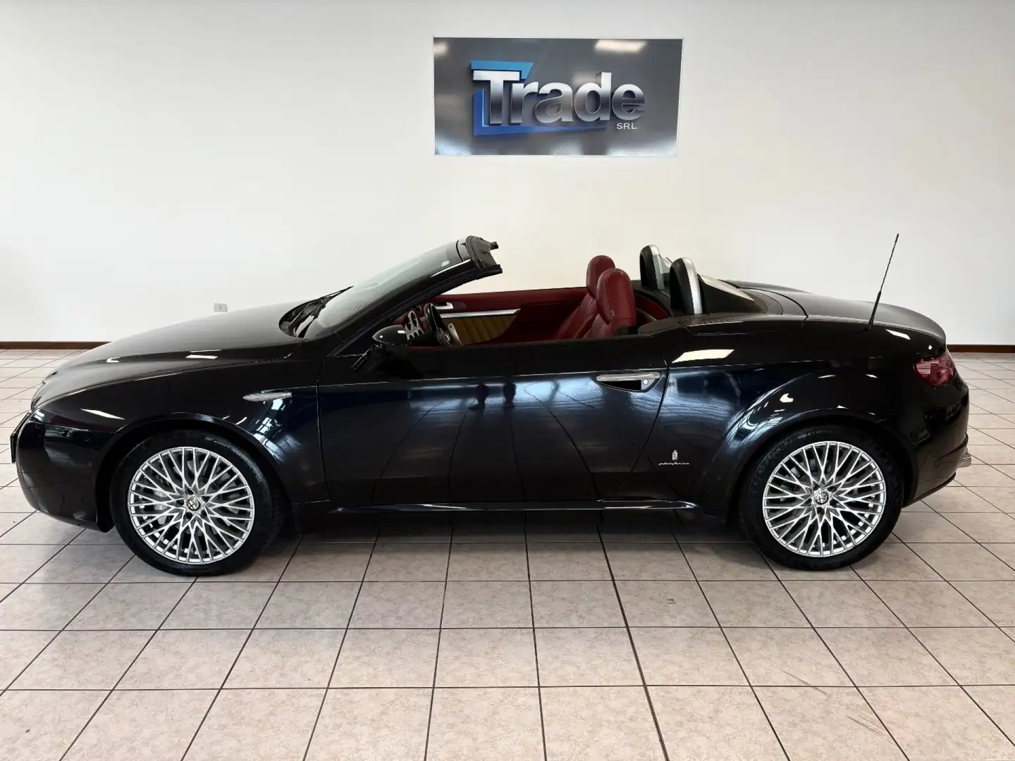 Alfa Romeo Spider Spyder 3.2 JTS V6 Q4 Exclusive Schwarz - 1