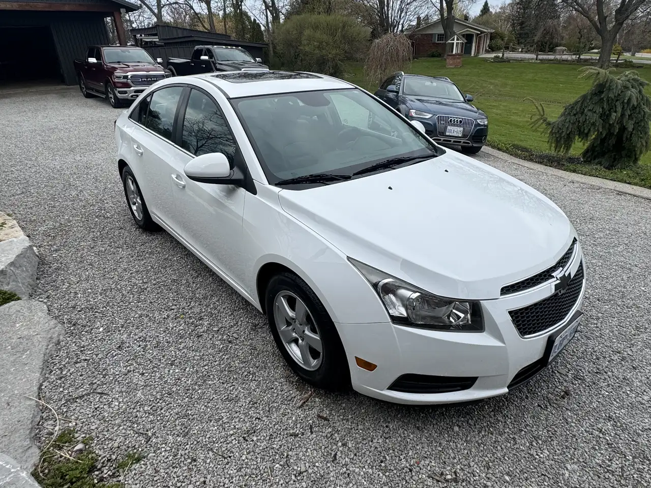 Chevrolet Cruze снимка Chevrolet Cruze