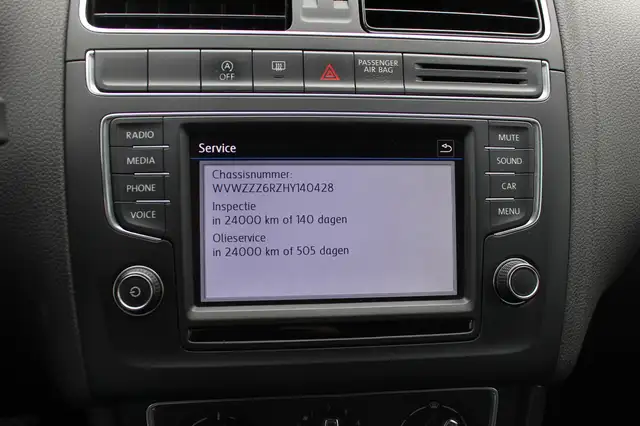 Volkswagen Polo view 22