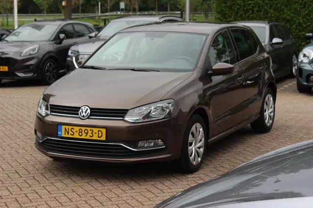 Volkswagen Polo view 6