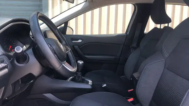 Renault Captur view 26