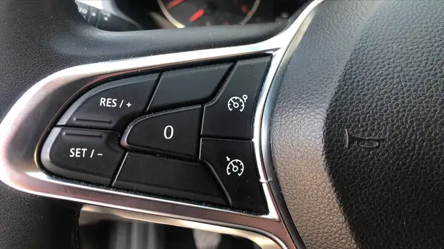 Renault Captur view 25