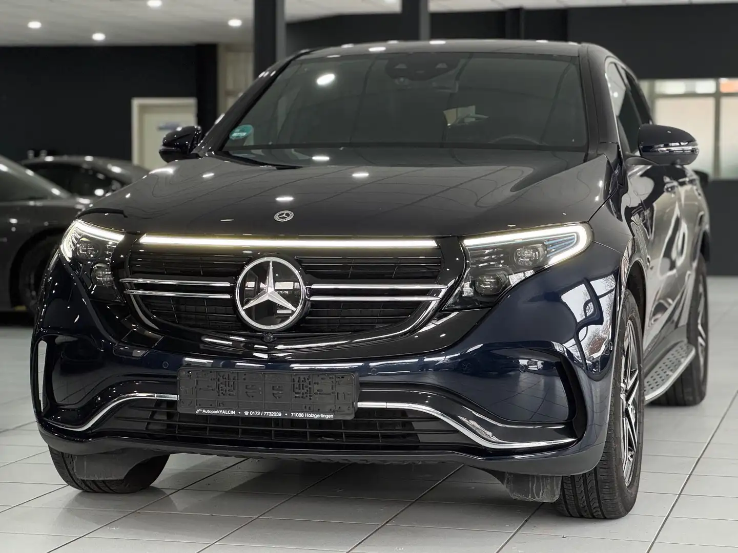 Mercedes-Benz EQC 400 400 4M *AMG-LINE*TRITT*360°CAM*AHK*MMRY* Bleu - 1