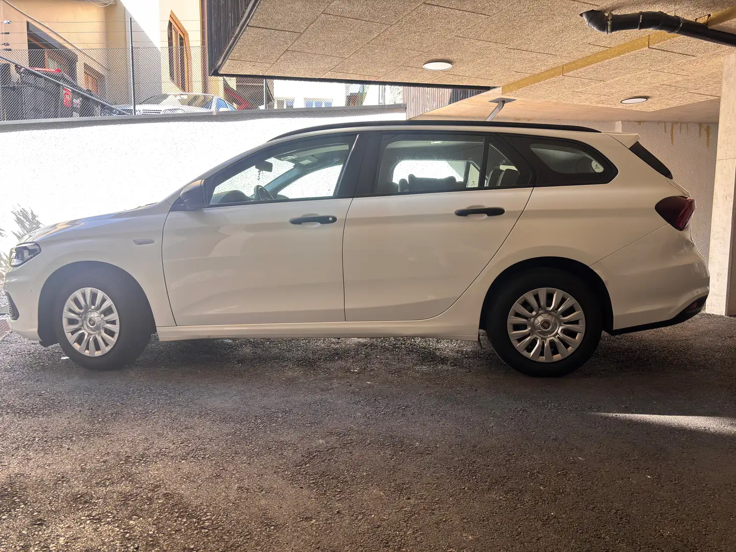 Fiat Tipo Tipo 1,4 95 Pop Pop Weiß - 1
