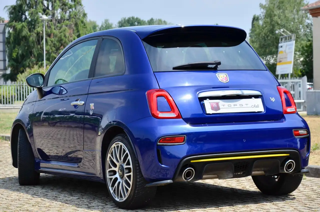 Abarth 595 2021
