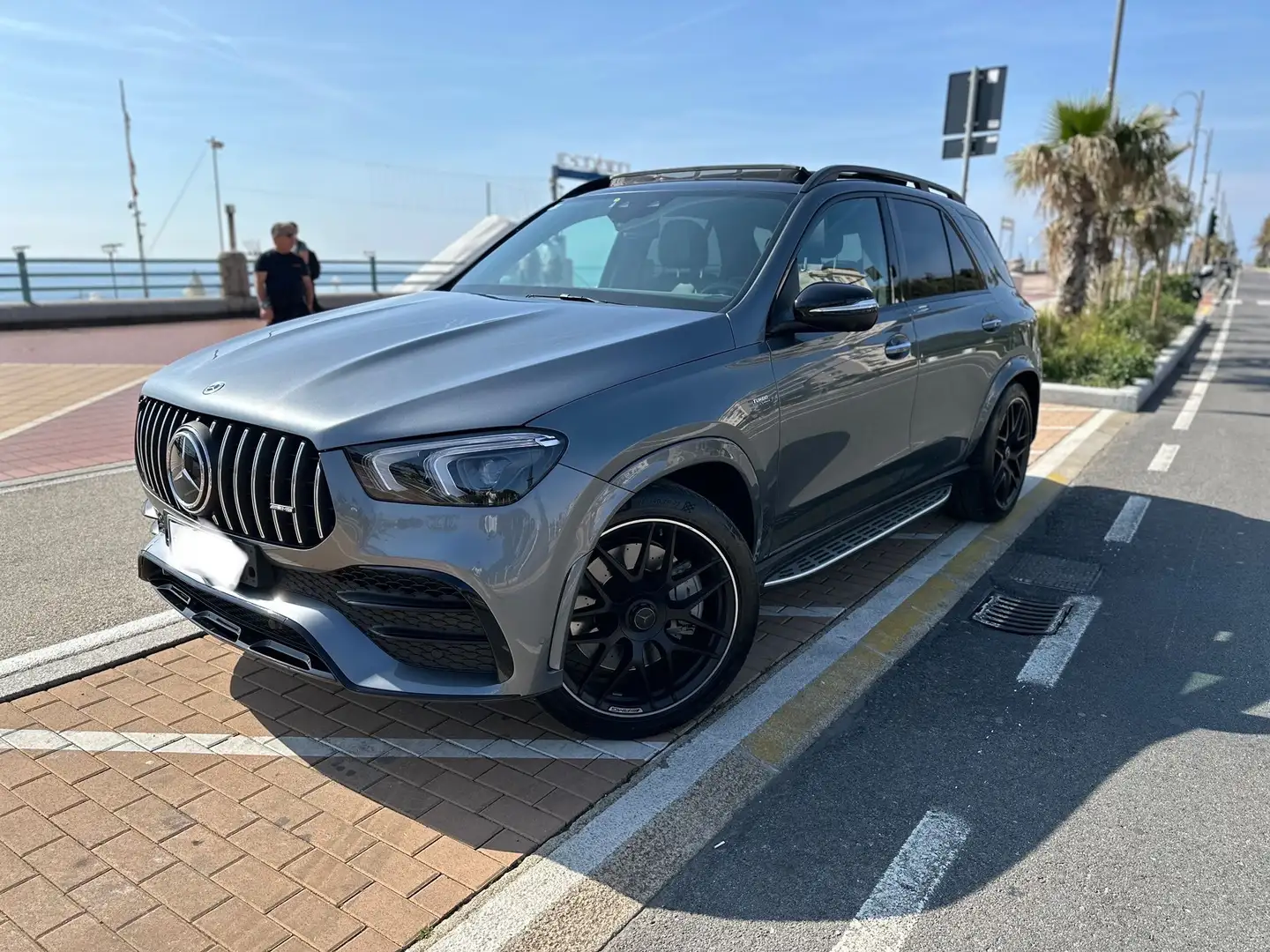 Mercedes-Benz GLE 53 AMG GLE mhev (eq-boost) 4matic ANCHE SUBENTRO LEASING Grigio - 1