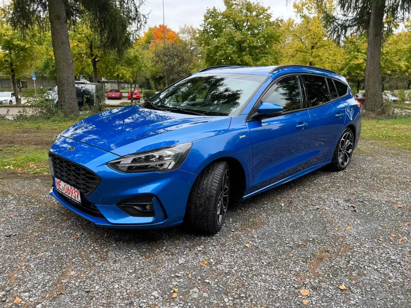 Ford Focus Turnier ST-Line Automatik Bleu - 1