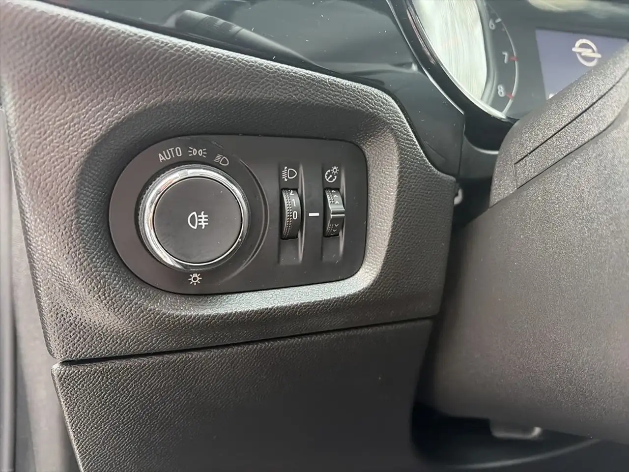 Opel Corsa F 1.2 Elegance *Navi*Klimaanlage* 15