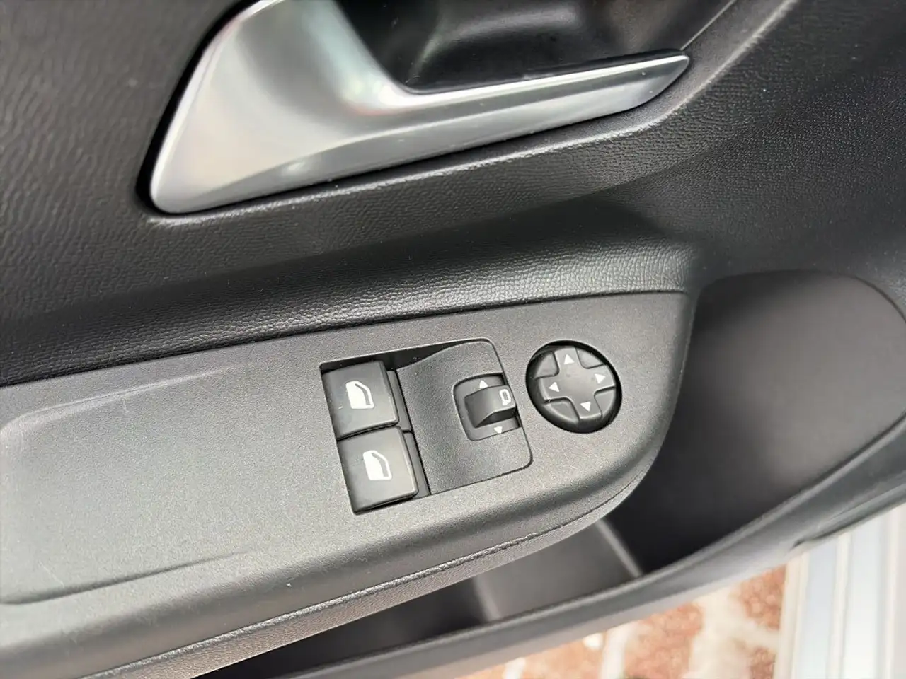 Opel Corsa F 1.2 Elegance *Navi*Klimaanlage* 16