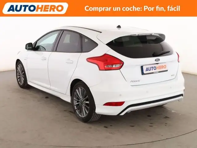 Ford Focus view 4