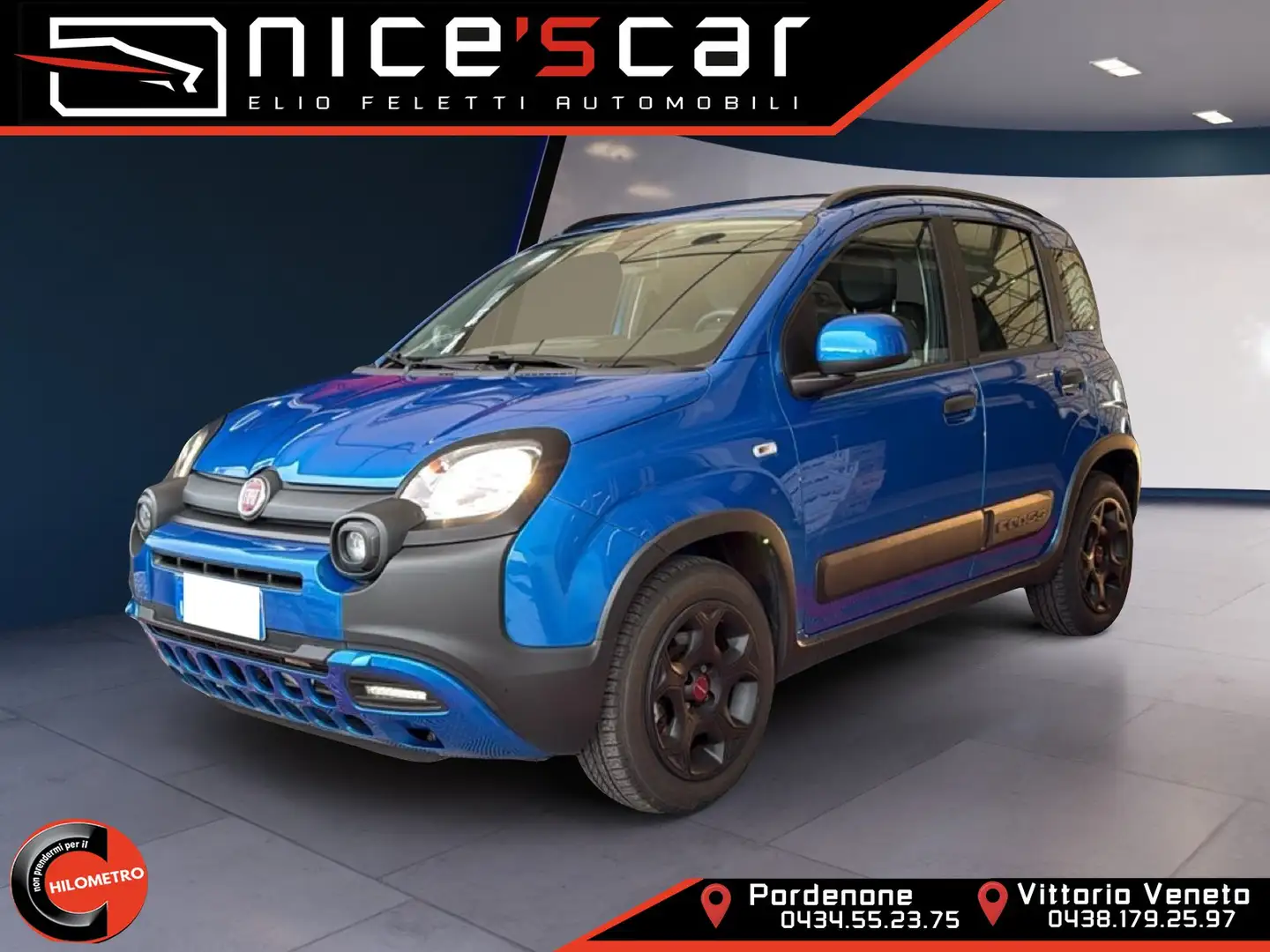 Fiat Panda Panda 1.0 FireFly S&S Hybrid City Cross Blau - 1