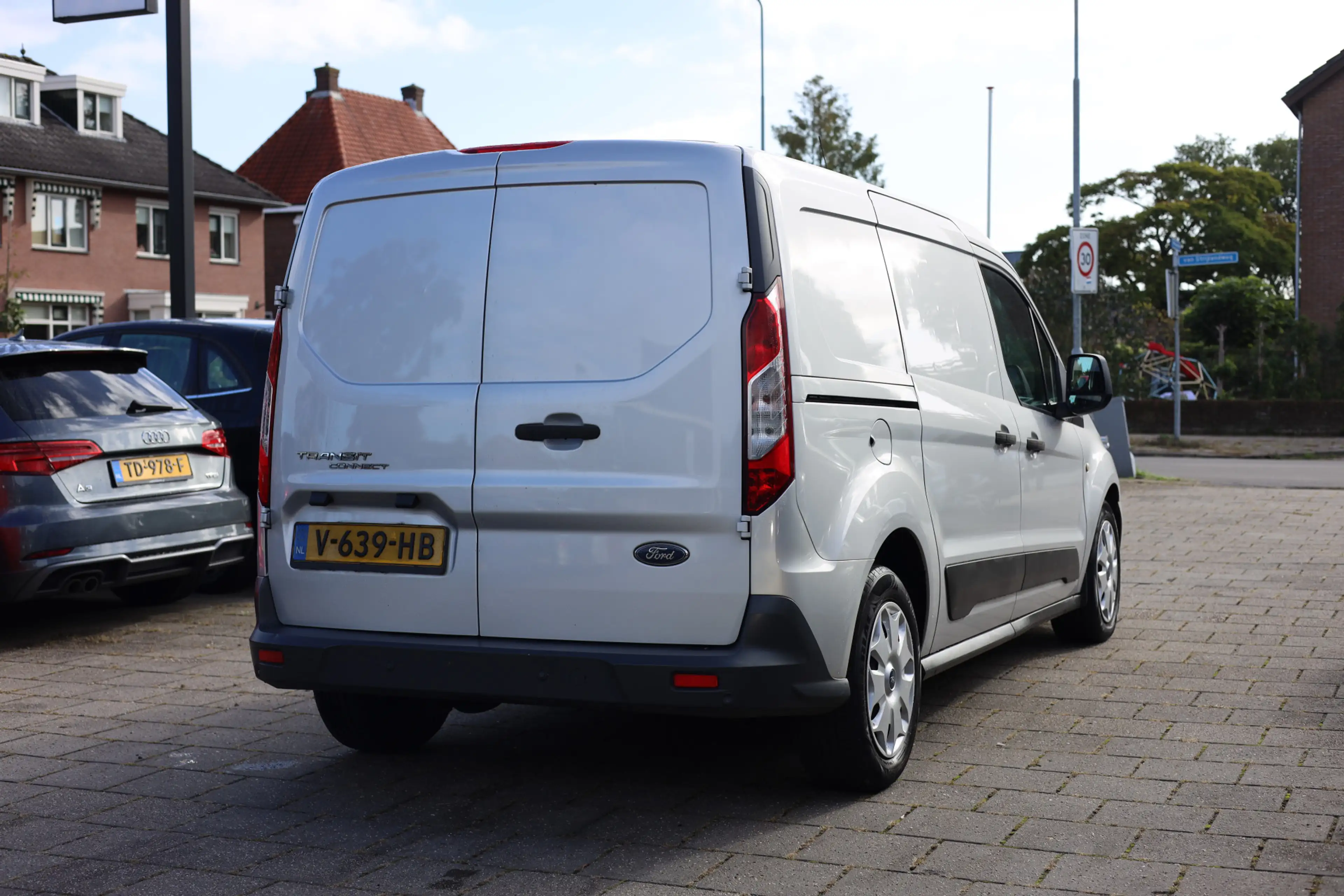 Ford Transit Connect 1.5 TDCI L2 TREND I AIRCO I 1e EIG! — photo 2