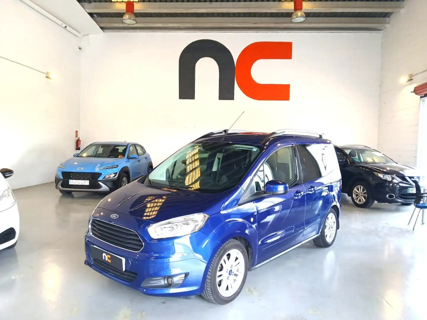 Ford Tourneo Courier 1.0 Ecoboost Titanium Azul - 1