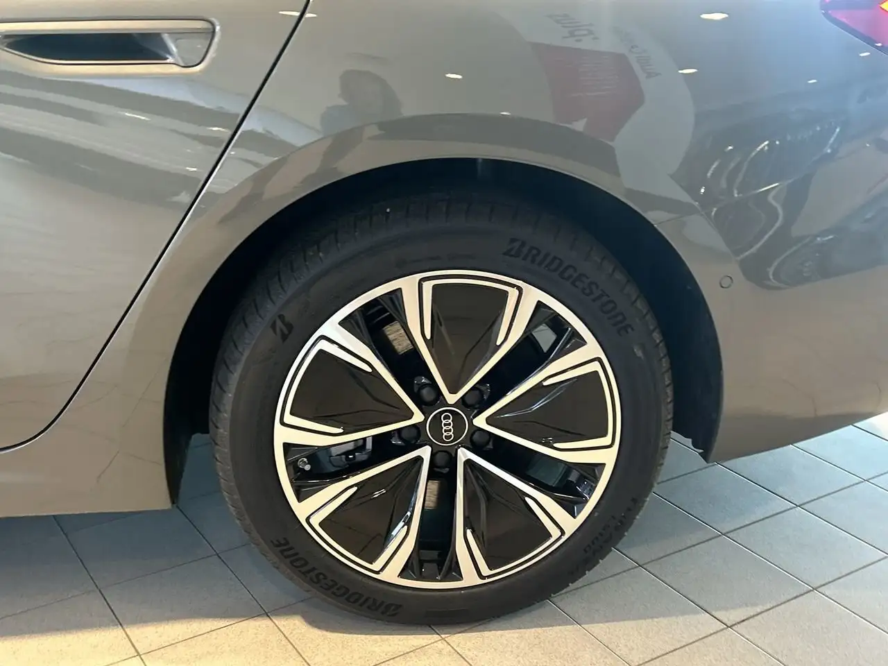 Audi A5 снимка Audi A5