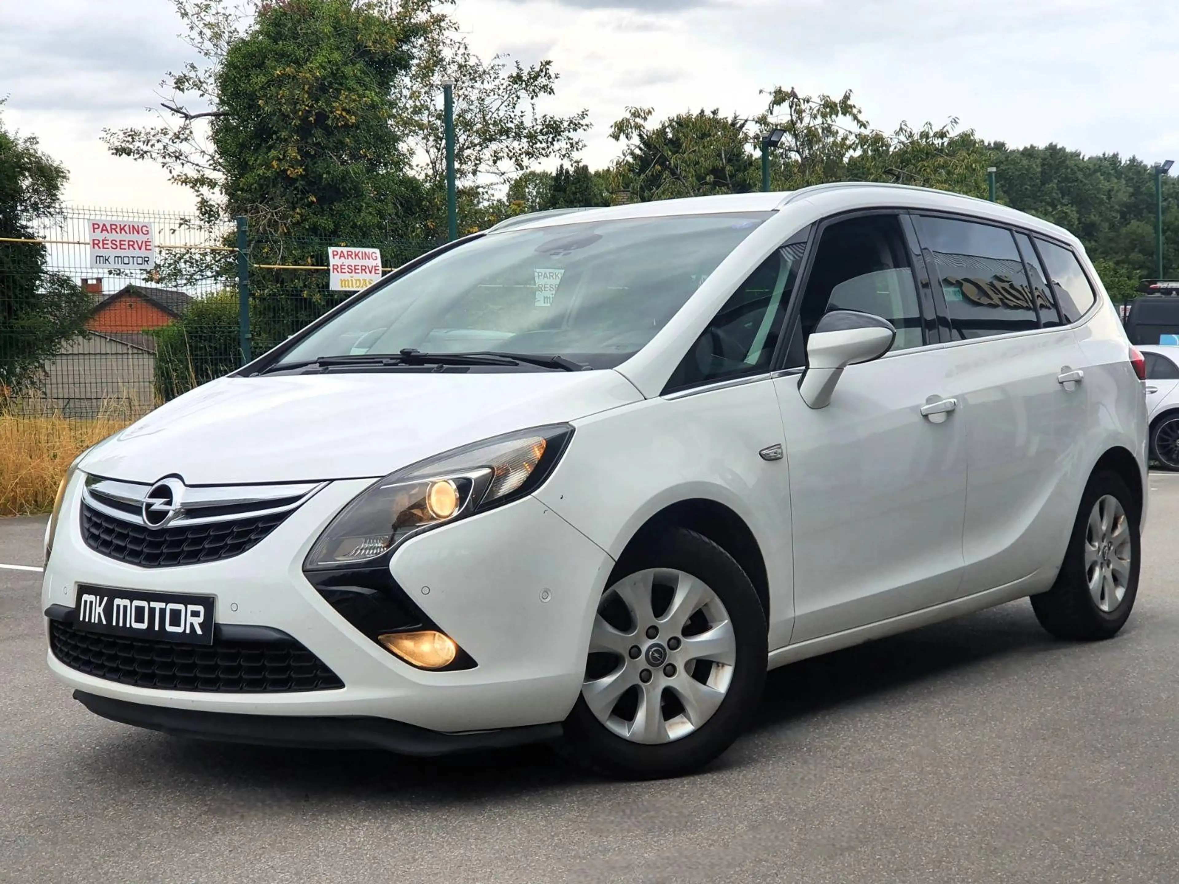 Opel Zafira Tourer 🟢1.4 ESSENCE 120CV - CAMERA - CRUISE - GPS