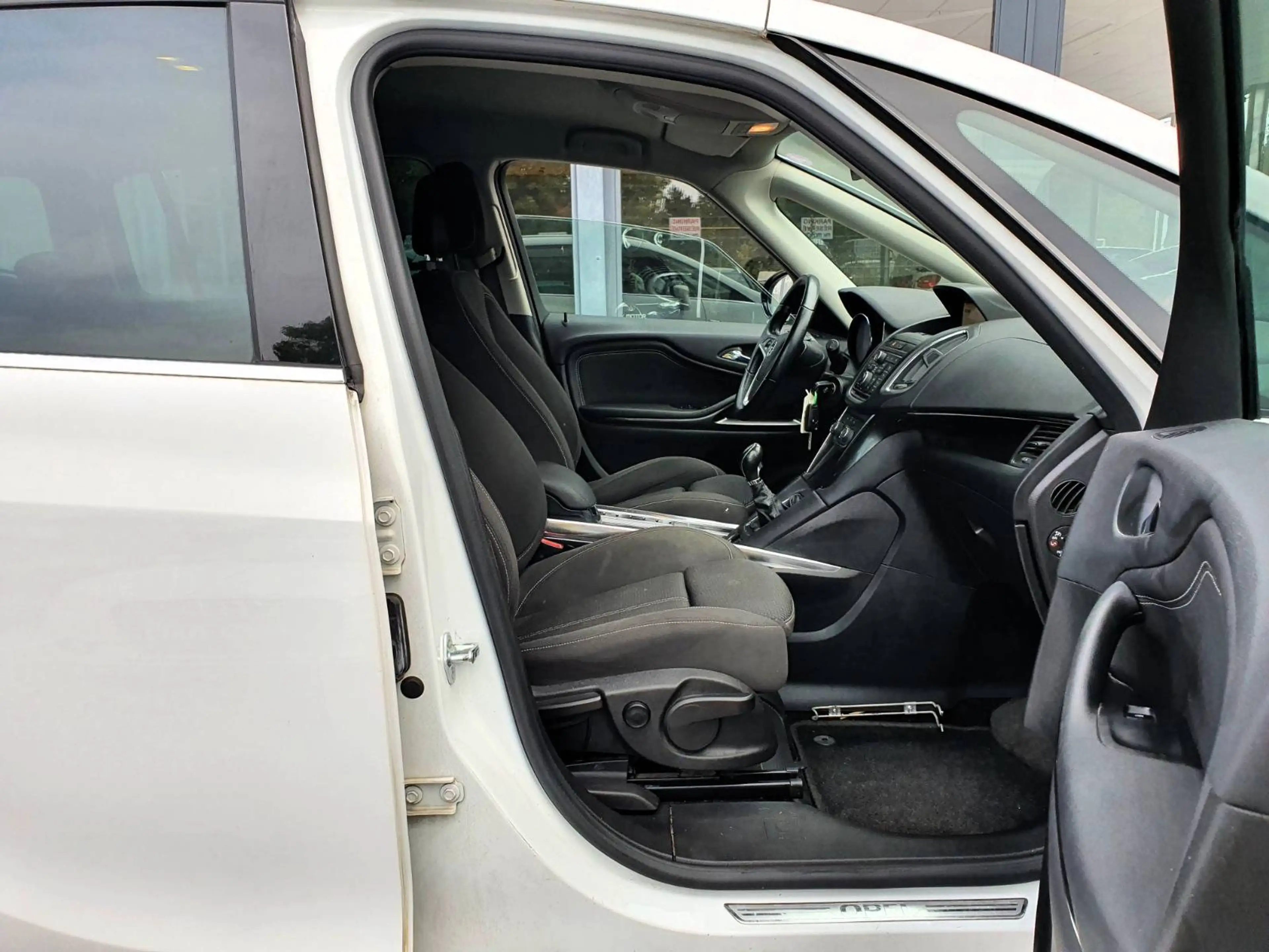 Opel Zafira Tourer 🟢1.4 ESSENCE 120CV - CAMERA - CRUISE - GPS — photo 13