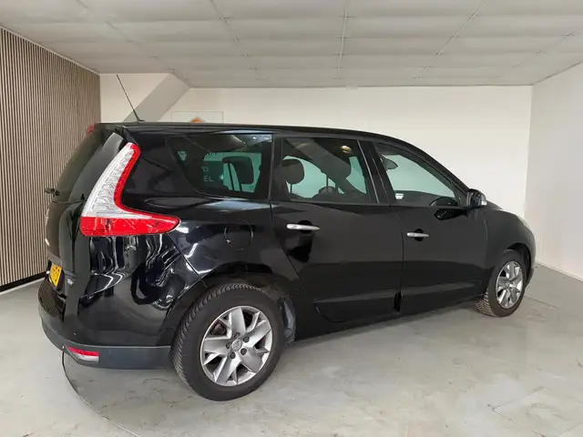 Renault Grand Scenic view 7