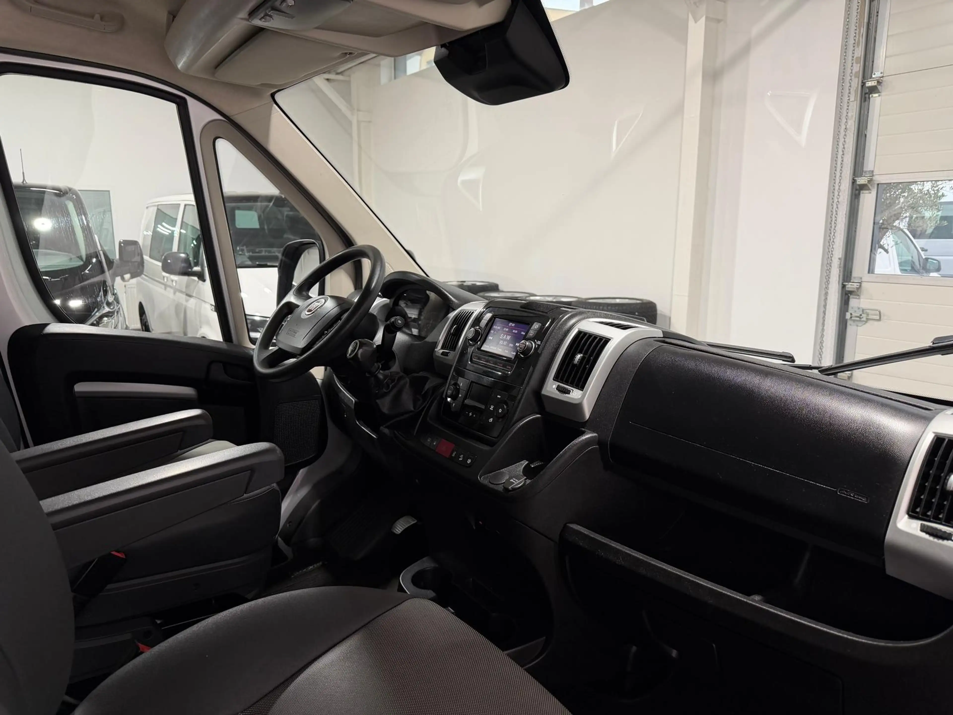 Fiat Ducato 35,Kasten-Doka(5-Si.),L2H1,Klima,PDC,AHK — photo 12