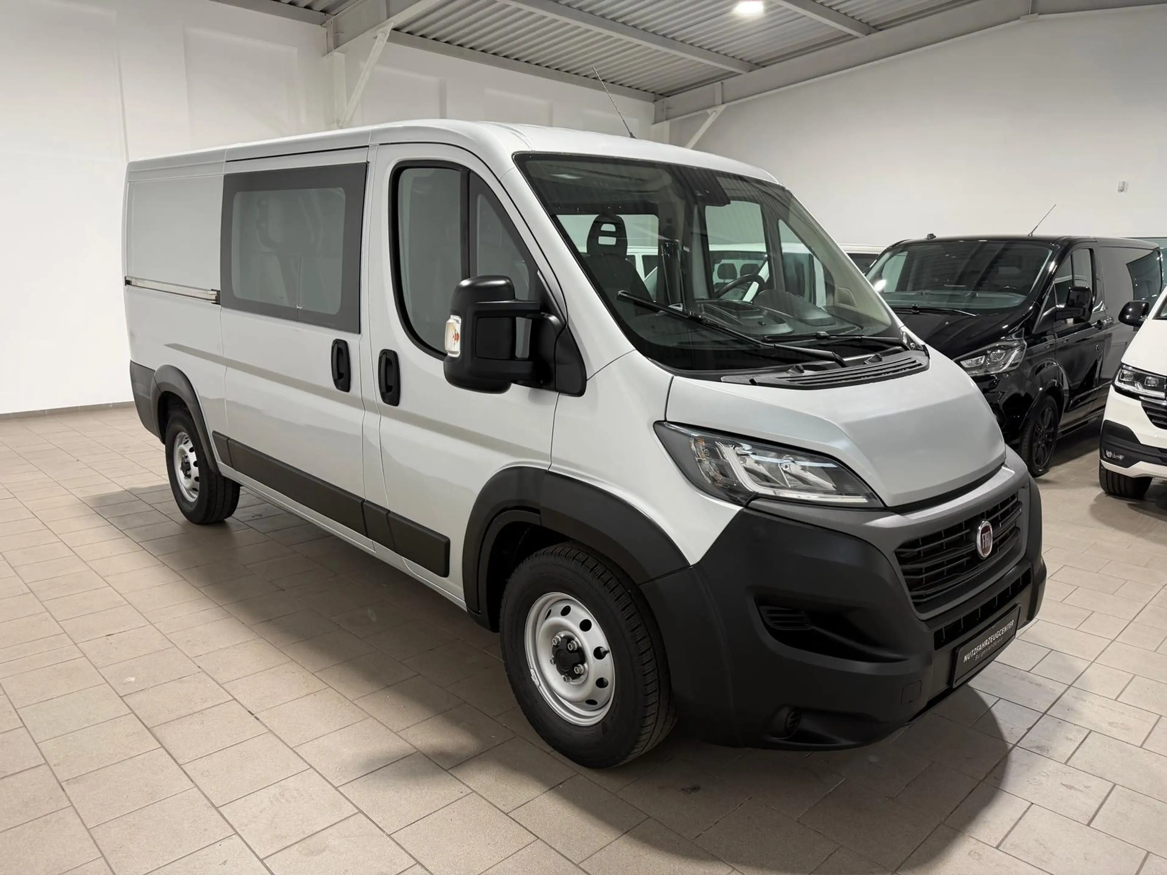 Fiat Ducato 35,Kasten-Doka(5-Si.),L2H1,Klima,PDC,AHK — photo 2