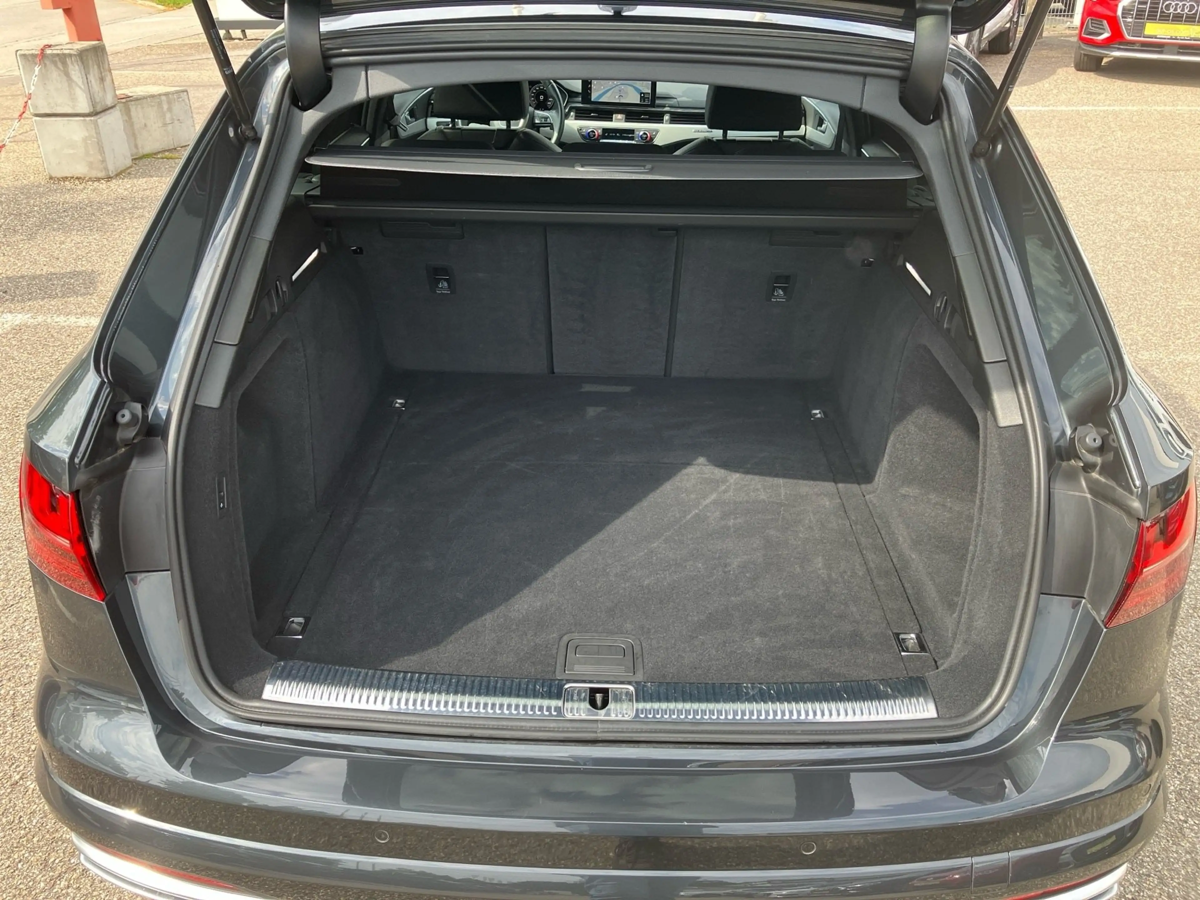 Audi A4 allroad QUATTRO 40TDI 204PS.STRONIC.MATRIX.NAVI.AHK.KAMERA — photo 8
