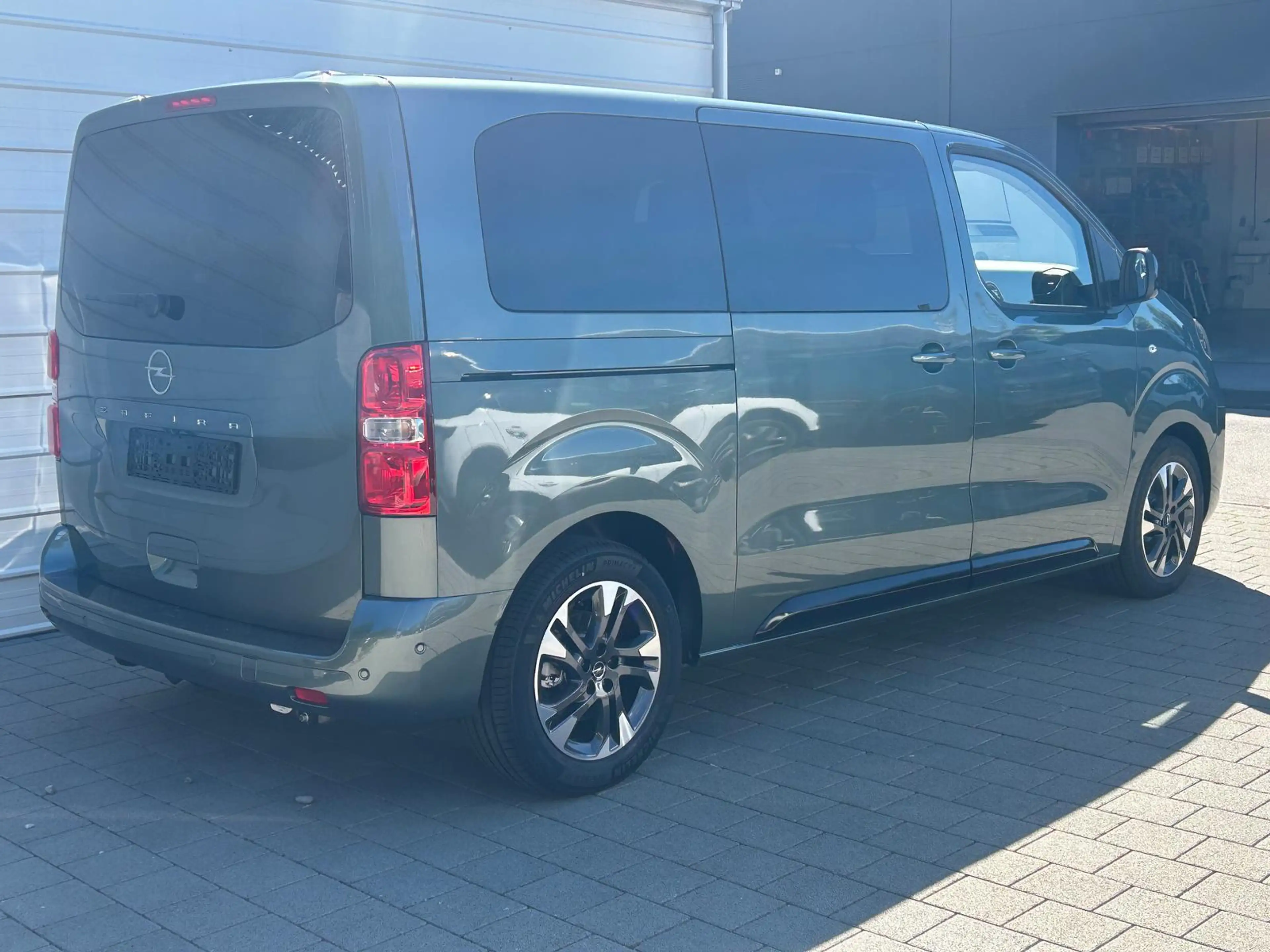 Opel Zafira GS (M) 2.2D 8AT 180 AHK*Standheizung*7Sitzer*Le... — photo 4