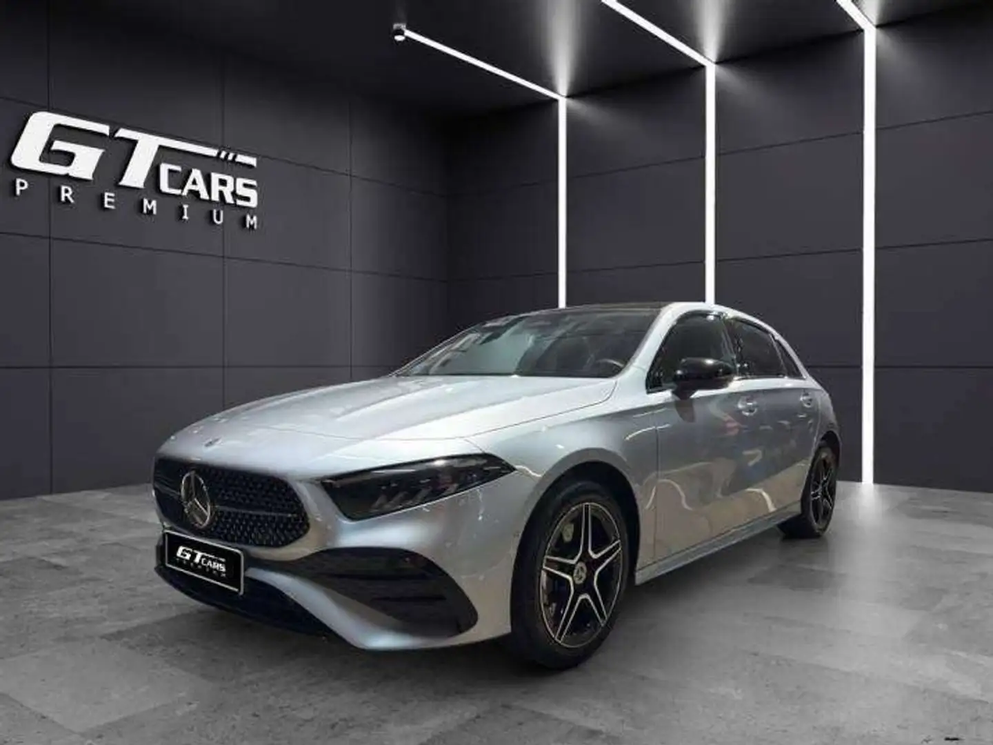 Mercedes-Benz A 250 250e AMG Plateado - 1