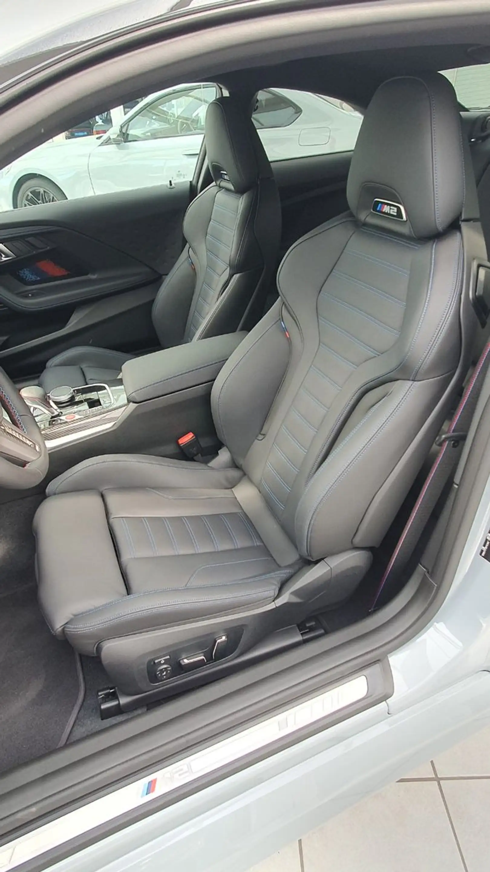 BMW M2 Coupe *Carbondach-M Dr. Pa. inkl. Gutschein!* — photo 9