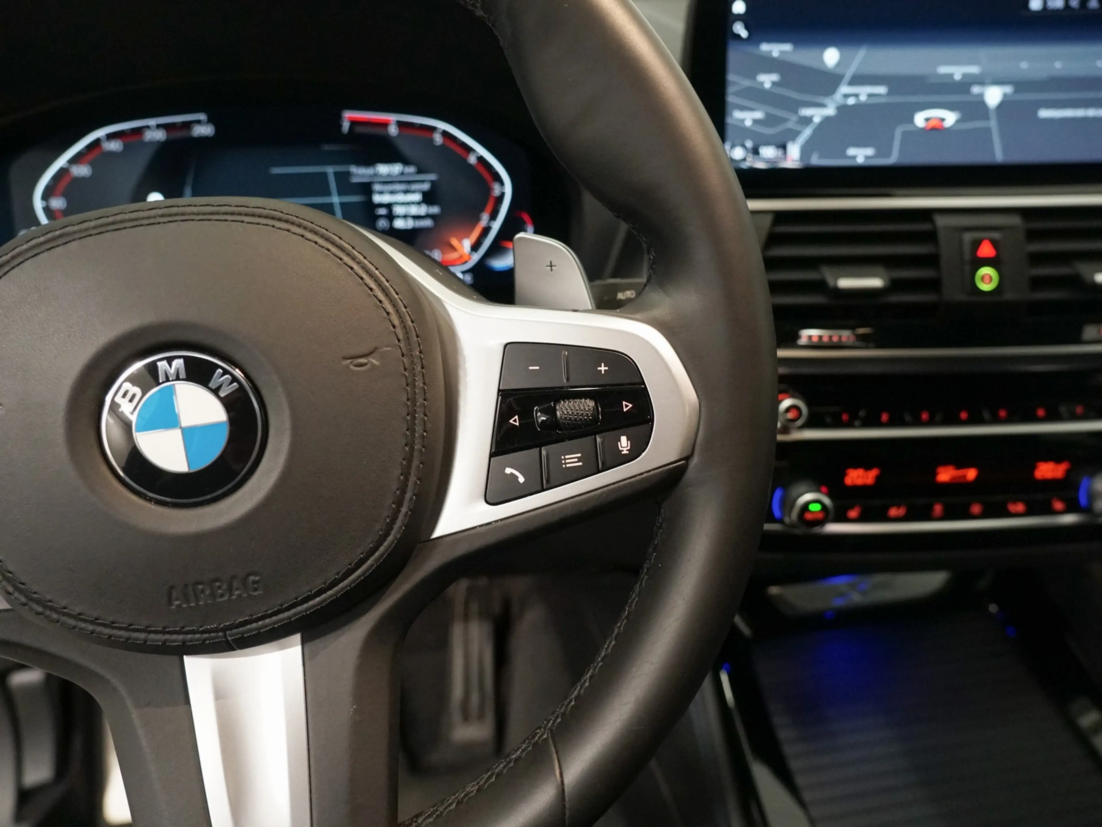 BMW X4 xDrive20i M-Sport | Elektr. Trekhaak | 20" — photo 45