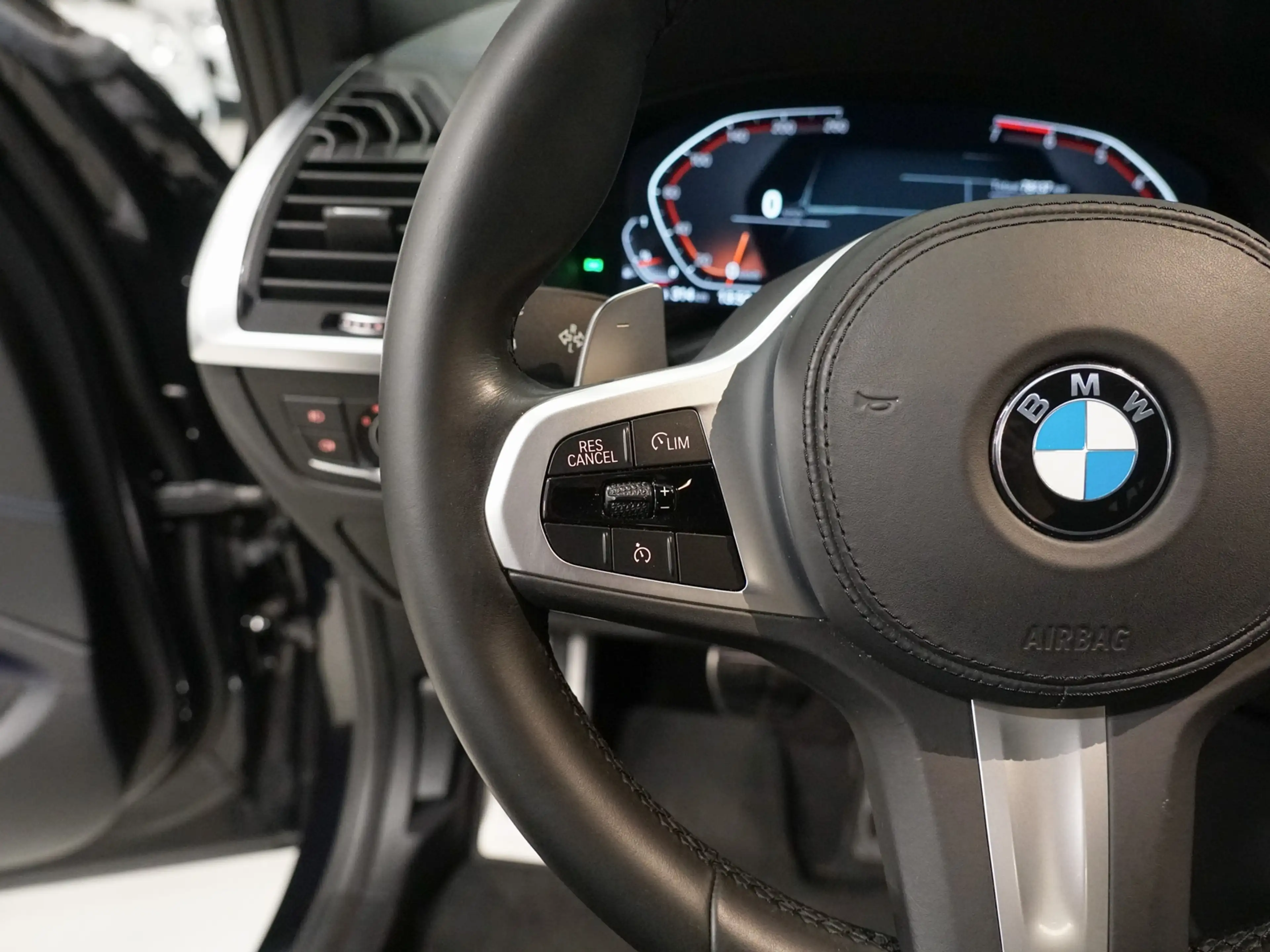 BMW X4 xDrive20i M-Sport | Elektr. Trekhaak | 20" — photo 44