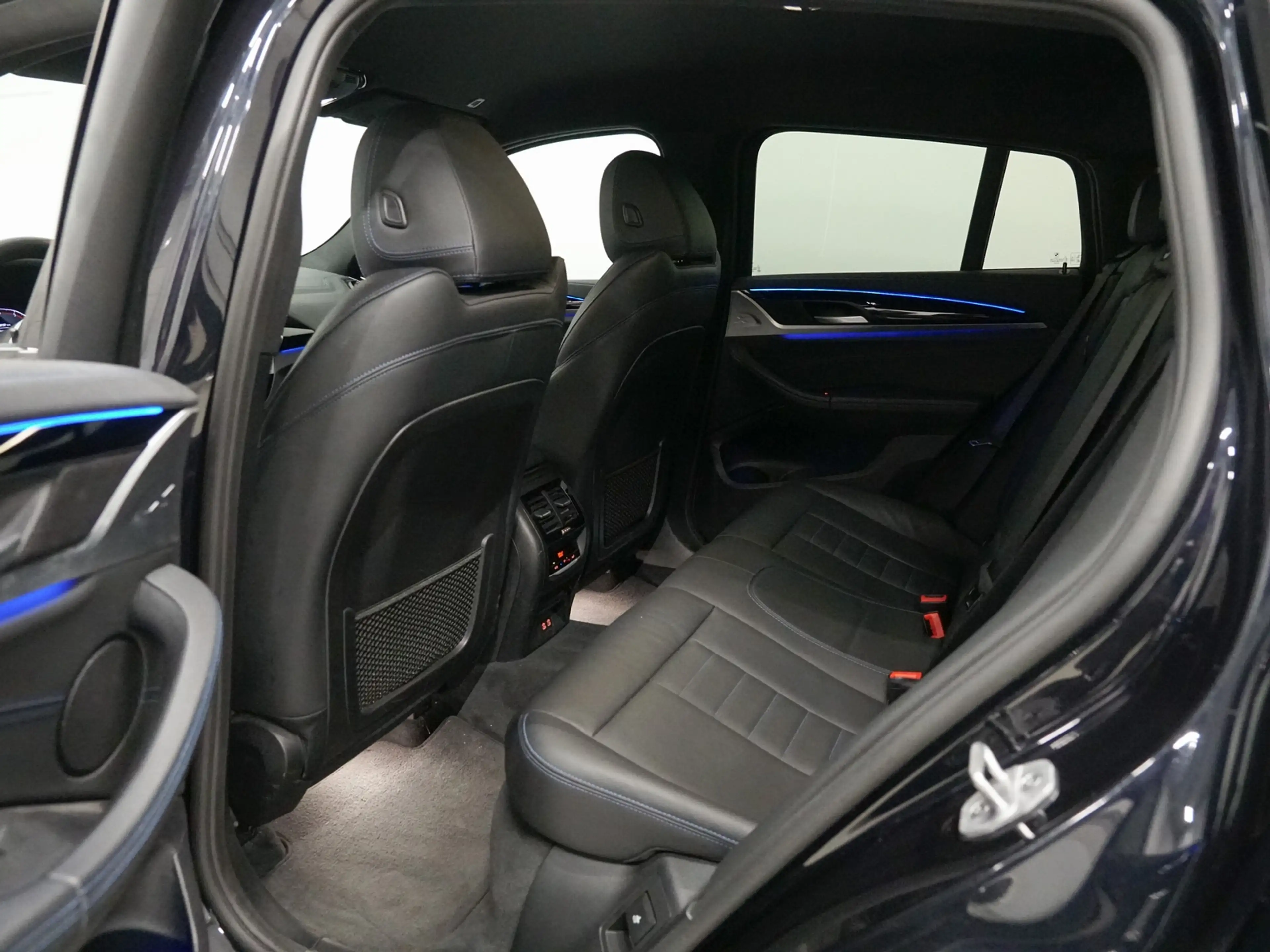 BMW X4 xDrive20i M-Sport | Elektr. Trekhaak | 20" — photo 29
