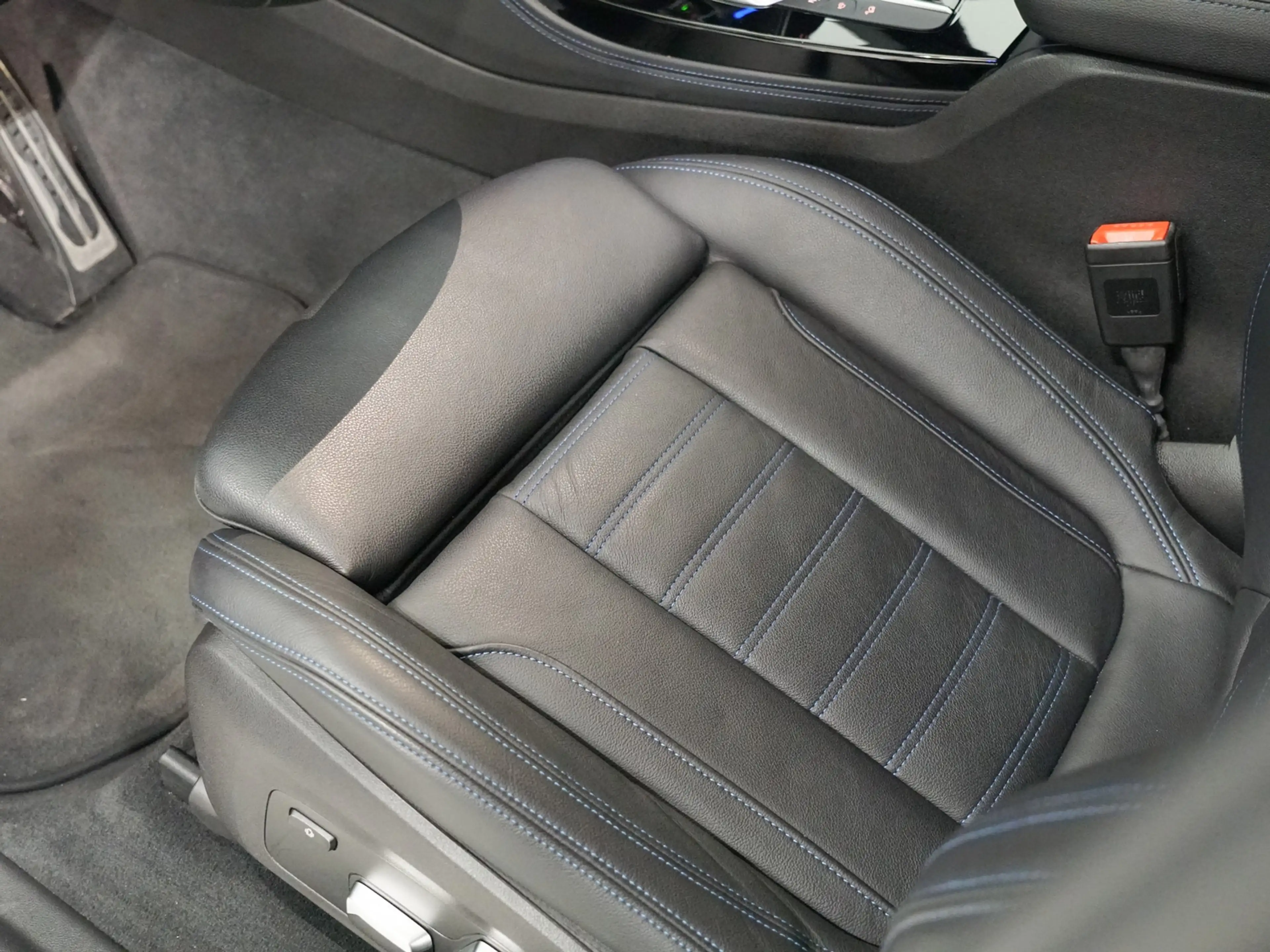 BMW X4 xDrive20i M-Sport | Elektr. Trekhaak | 20" — photo 27