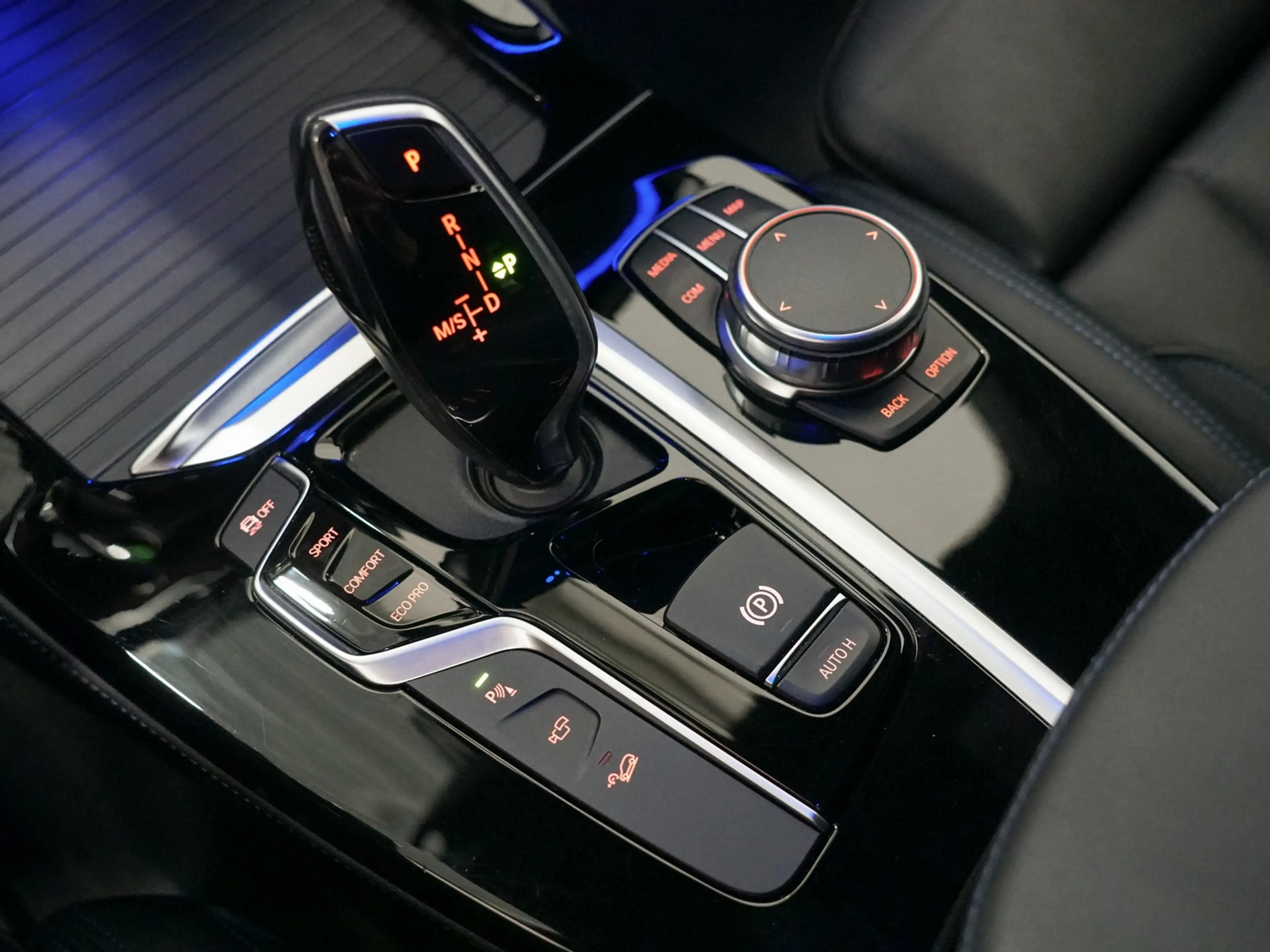 BMW X4 xDrive20i M-Sport | Elektr. Trekhaak | 20" — photo 20