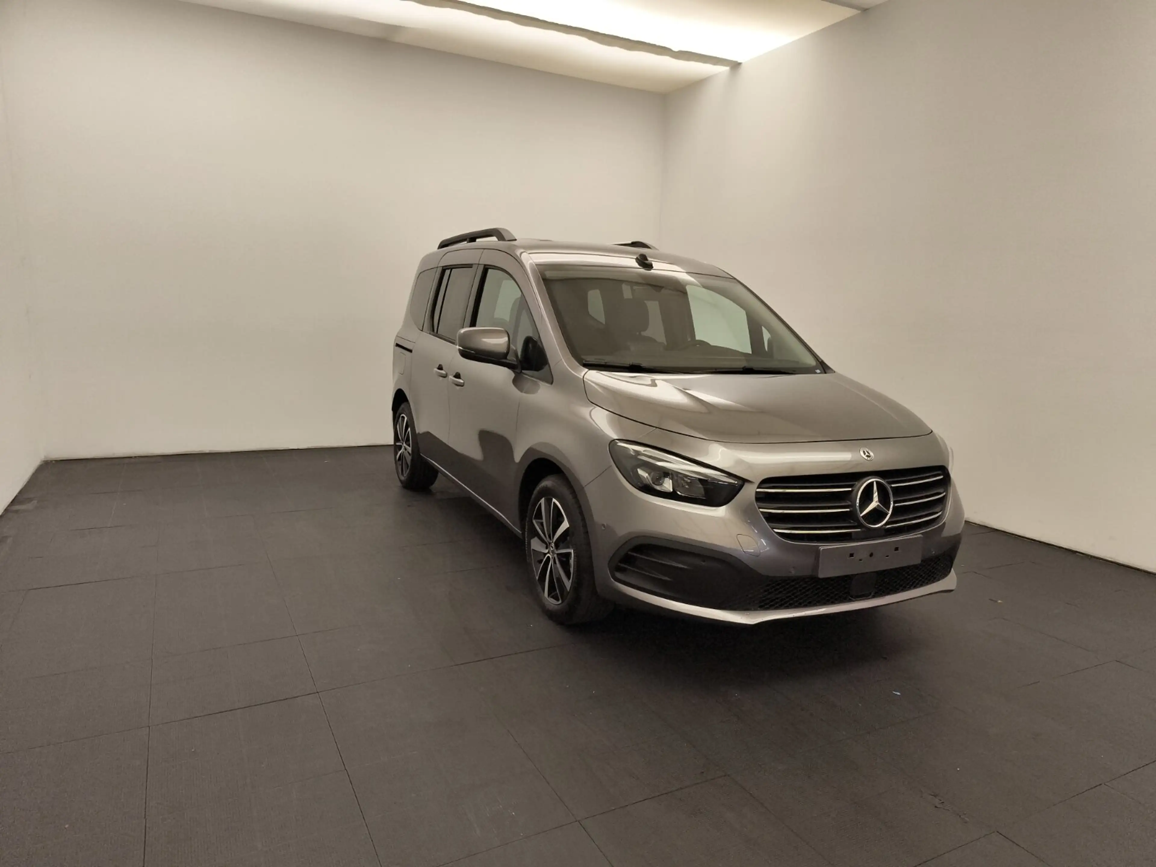 Mercedes-Benz T-Class T-Klasse T 180 d Progressive standard EDITION Navi — photo 3