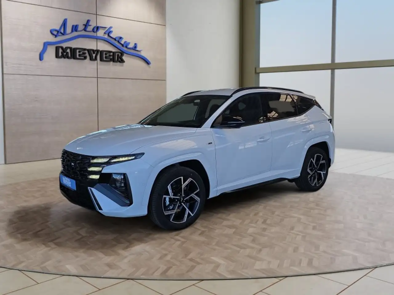 Hyundai TUCSON 1,6T HEV N Line X UPE=52000 Euro! *